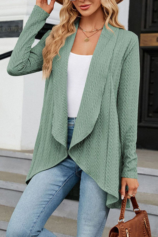 Liane – Strickjacke mit Revers und lockerer Passform: gemütlich und elegant für jeden Anlass